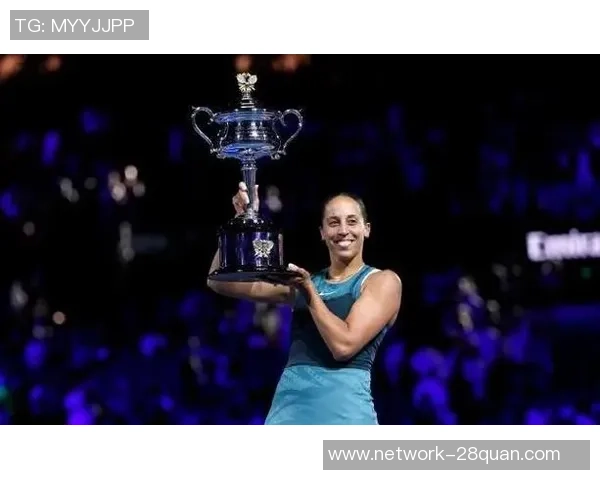 2014年李娜与凯斯的精彩对决回顾与赛场瞬间分析 2014年李娜与凯斯的精彩对决回顾与赛场瞬间分析